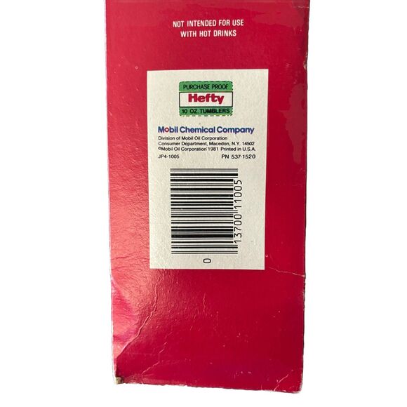 VNTG Hefty Holiday Tumbler Crystal Plastic 10 oz Cup Christmas Diner Disposable - Picture 4 of 4